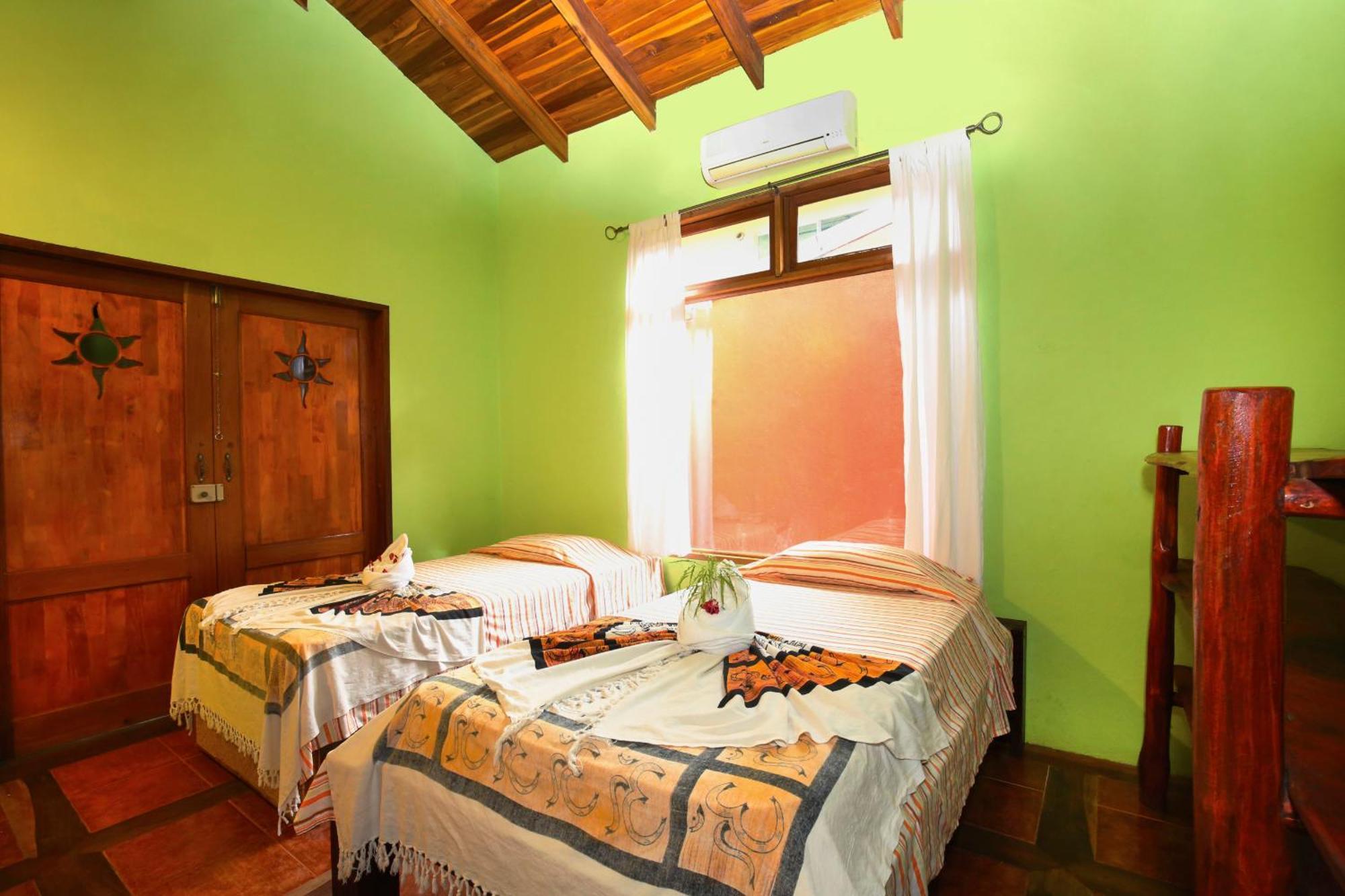 Tico Adventure Lodge Samara Bagian luar foto